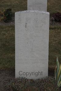 Les Baraques Military Cemetery Sangatte - Tung Pao Shan, 